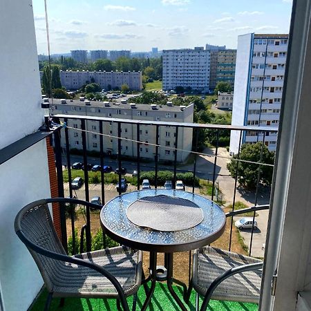 Studio 17M2 - Przymorze, Close To The Beach Гданьск Экстерьер фото